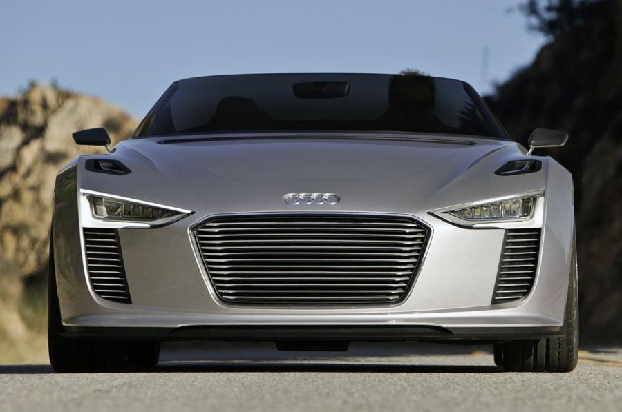  Audi e-Tron Spyder Concept 2010 года  (фото 66 из 105)